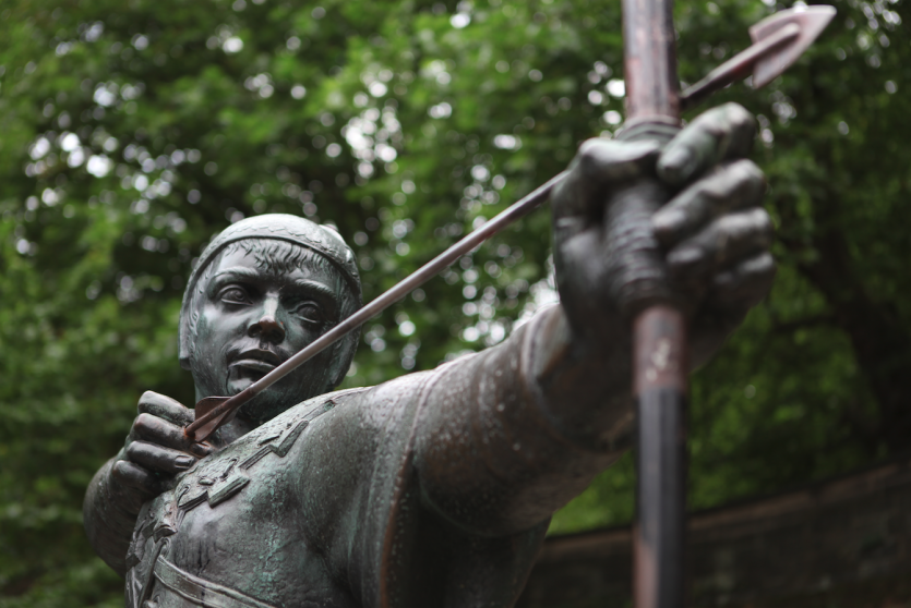 ROBIN HOOD – web