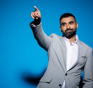 Photo of comedian Tez Ilyas