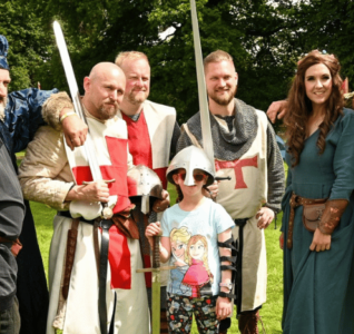 Child meeting and greeting the knights, Robin Hood, Maid Marian and the Sheriff at Gloworm