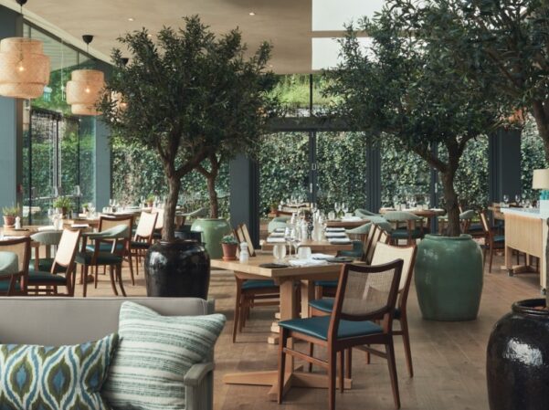 THE GARDEN ROOM AT WILDHIVE CALLOW HALL